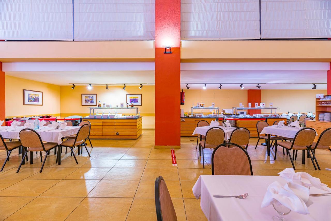 Xon'S Platja Ha Hotel Empuriabrava Bagian luar foto