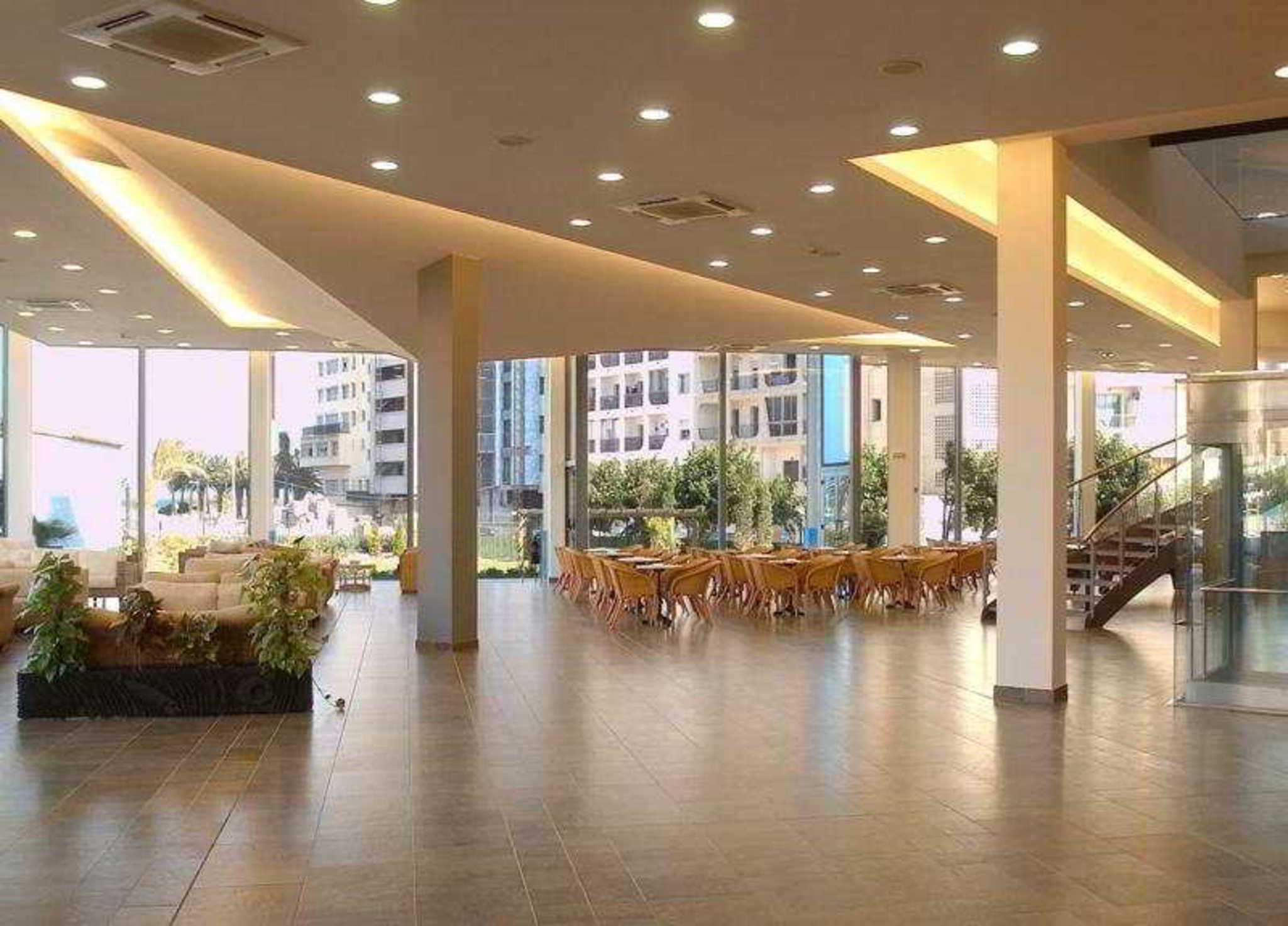 Xon'S Platja Ha Hotel Empuriabrava Bagian luar foto