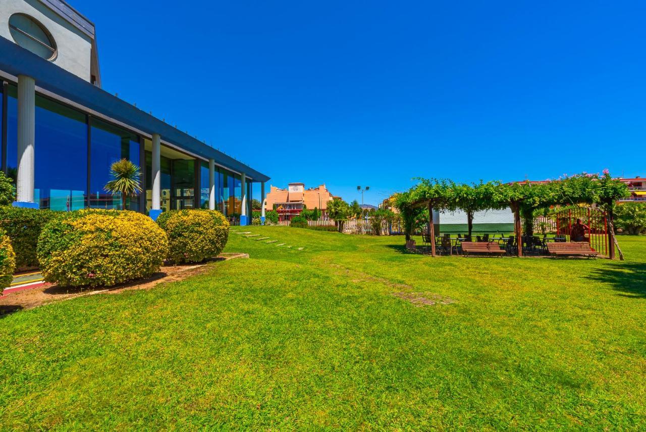 Xon'S Platja Ha Hotel Empuriabrava Bagian luar foto